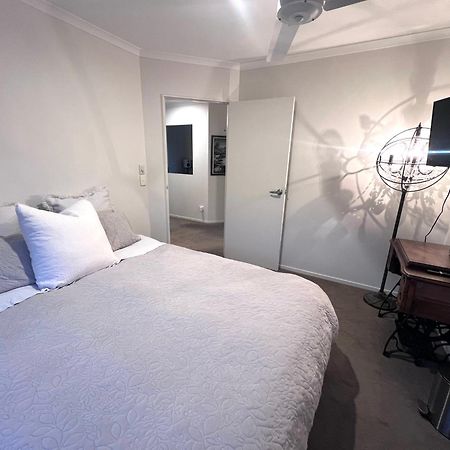 Mangawhai Room And Studio Eksteriør billede