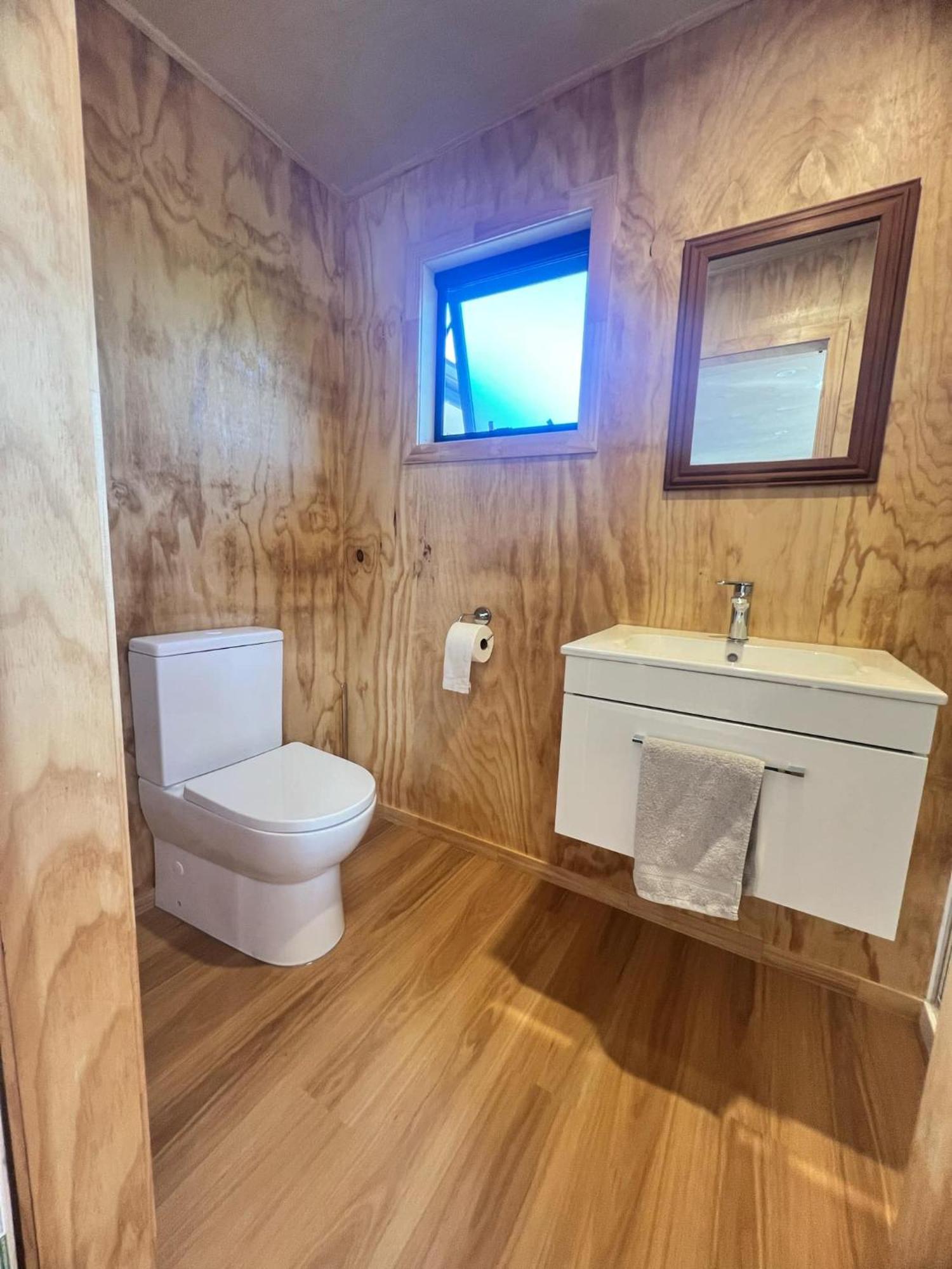 Mangawhai Room And Studio Eksteriør billede